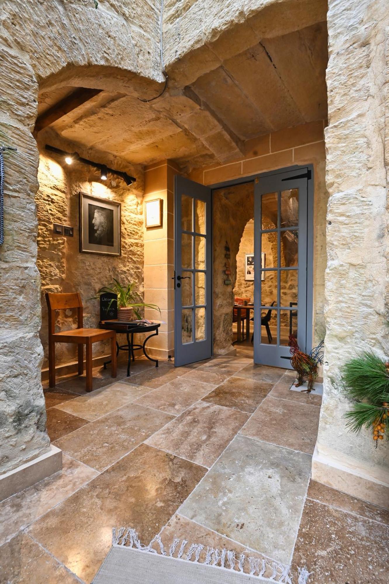 Il Luzzu - More Room For You! Виктория Экстерьер фото